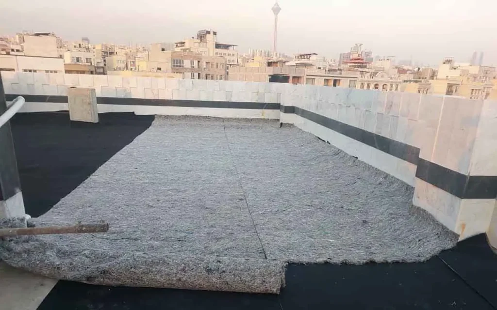 لایه‌بندی عایق کف شناور برای حذف صدای کوبش